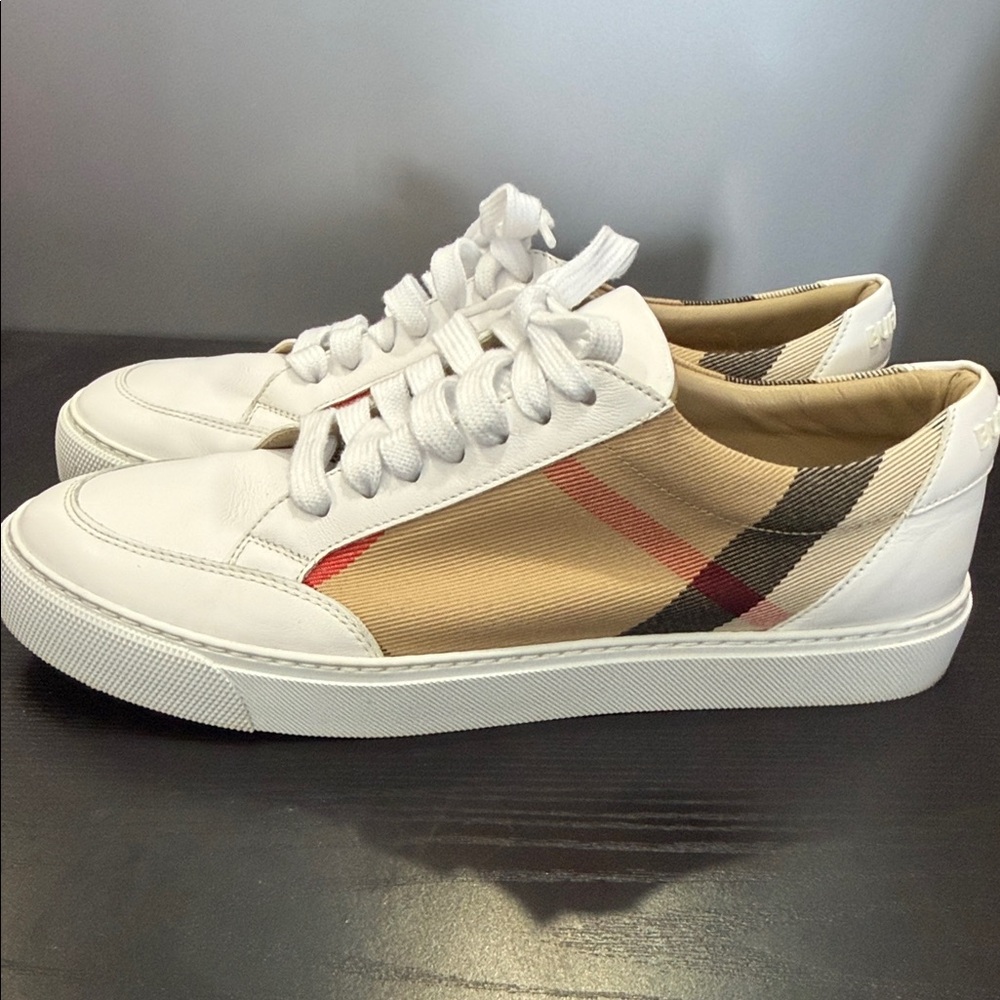 Burberry White Leather Sneakers with Beige House Check Panels